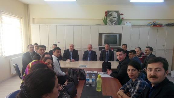 İl Milli Eğitim Müdürü Sayın Dr.Hüseyin GÜNEŞ Gümüşhacıköy de Okulları Ziyaret etti.