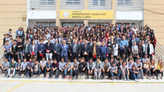 4006 Bilim Fuarları Destekleme Programı Kapsamında Hasan Coci Anadolu Lisesi Danışman Öğretmen Ve Proje Hazırlayan Öğrencilerine Ödül Töreni Düzenledi.