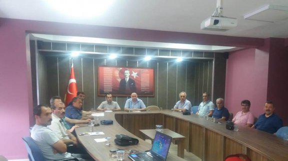 İlçe Milli Eğitim Müdürü Ercan Gültekin, başkanlığında ortaokul ve lise okul müdürleri ile LGS (Liseye Geçiş Sınavı) ile ilgili toplantı yapıldı. 