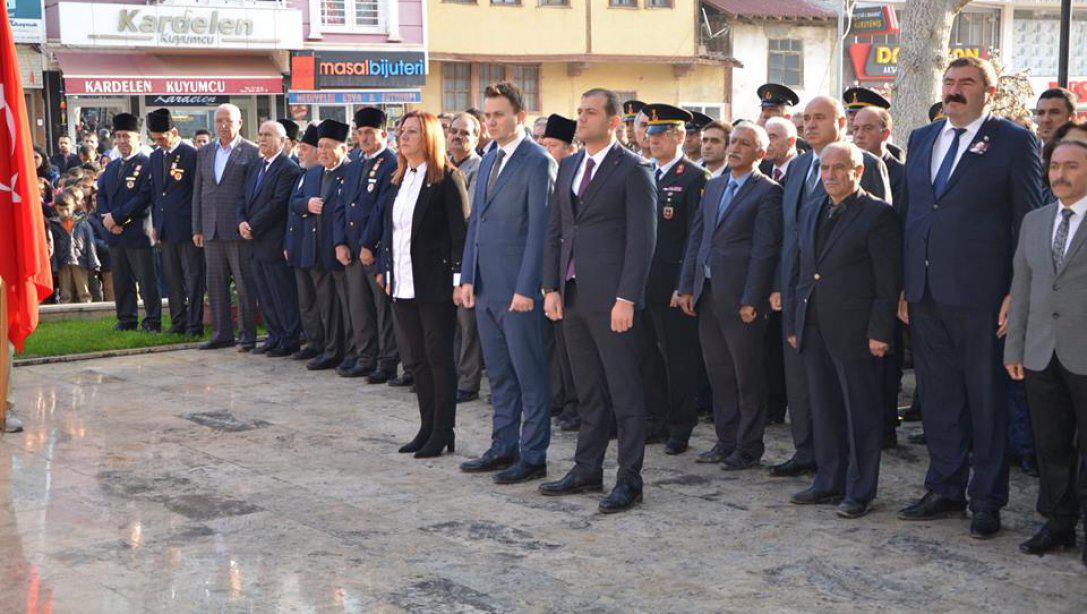 Büyük Önder Mustafa Kemal Atatürk, ebediyete intikalinin 80. yılı dolayısıyla Gümüşhacıköy de düzenlenen Törenlerle anıldı.