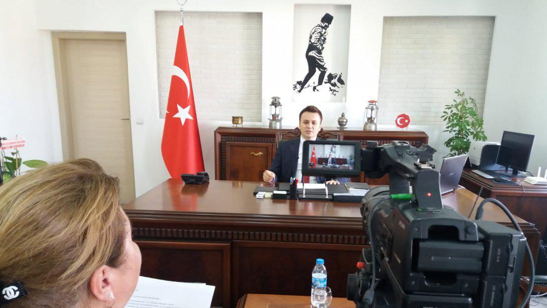Kaymakam Mehmet Deniz Arabacı, TGRT EU Kanalında yayınlanacak olan, İş Konuşalım  programı için Eğitim durumundan bahsetti.