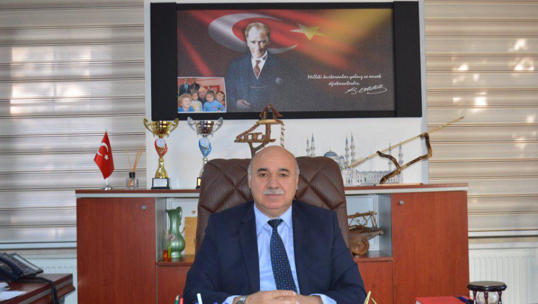 İlçe Milli Eğitim Müdürü Ercan Gültekin' in Çanakkale Zaferi'nin 106. Yıldönümü Mesajı