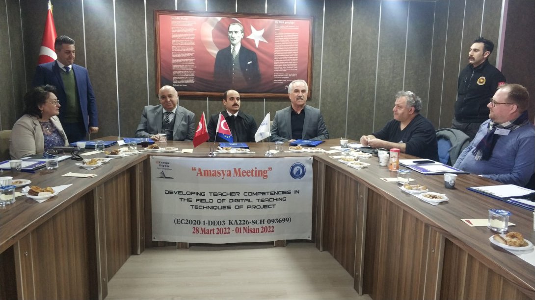 Mesleki Eğitim Merkezimizin AB Projesi Ulus Ötesi Toplantısı Gümüşhacıköy' de Gerçekleşti.